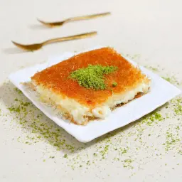 Rough Kunafa with Cream
